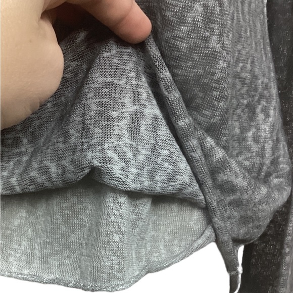 Suzy D London Lightweight Grey Marled Sweater Metallic trim - Picture 3 of 6